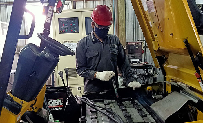 Maintenance service baterai forklift BPSI